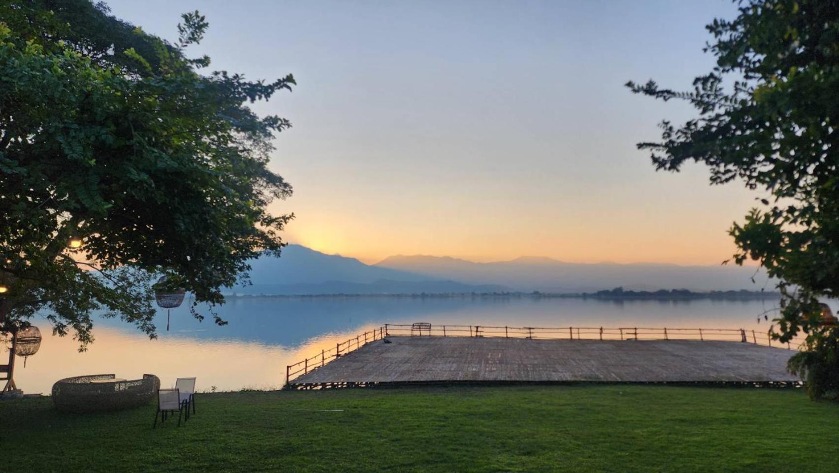 Naga Tara Boutique Resort Phayao Bagian luar foto